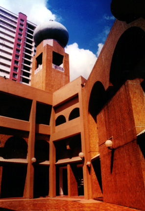 Masjid Al-Muttaqin, 2001