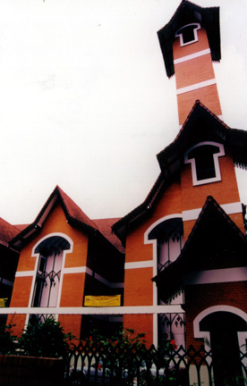 Masjid Al-Amin, 2001