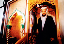 Photograph of Ustaz P. T. Yusuf at Masjid Malabar, 1999