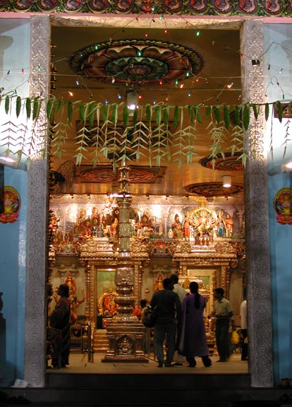 Sri Mariamman Temple, Singapore