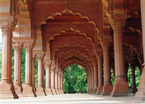 Mughal Architecture on Mughal Architecture Red Fort Diwan I Am Hall Of Public Audience At The