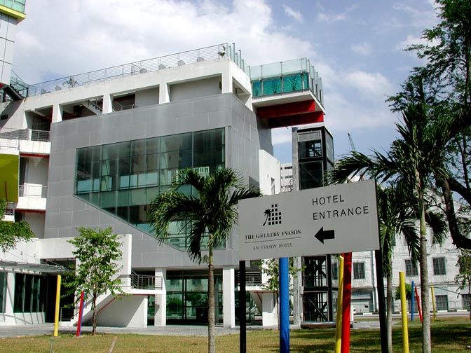 Building on 
    Mohammed Sultan St, Singapore